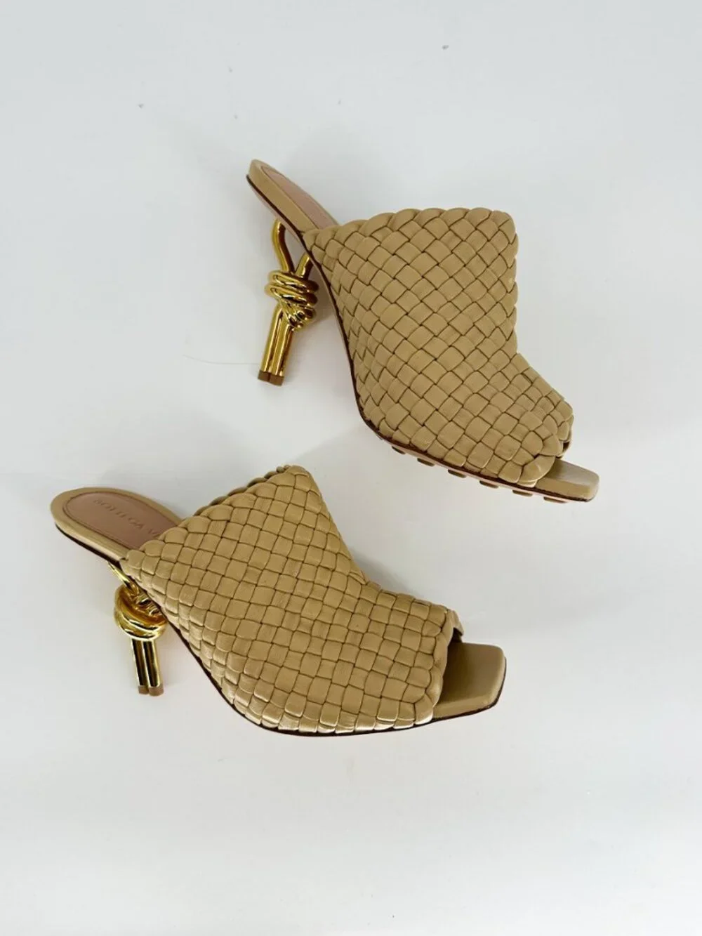 Bottega Veneta Knot Heel Intrecciato Leather Woven Tan 37